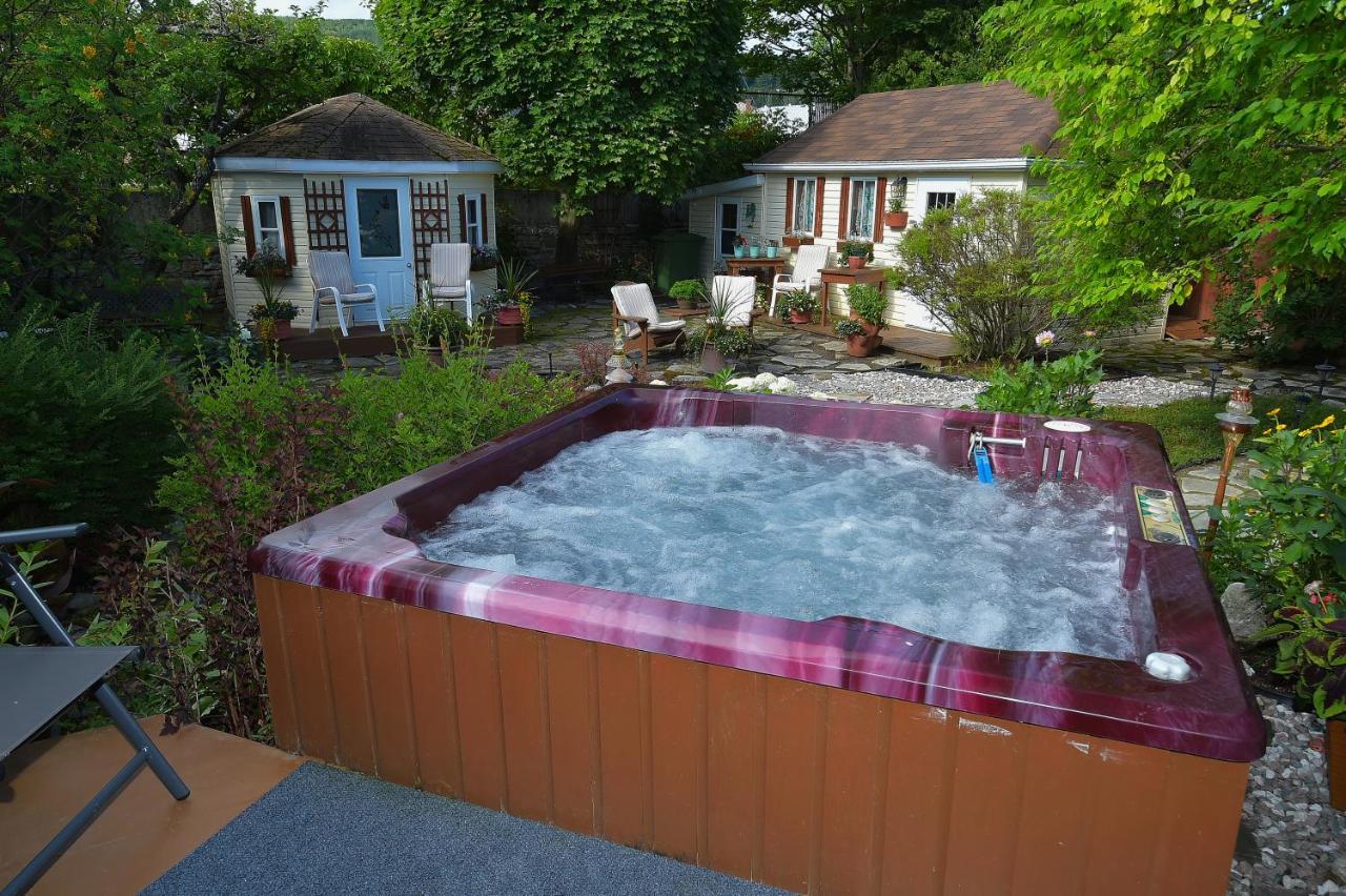La Maison Dufour & Bouchard Bed & Breakfast La Malbaie Exterior foto